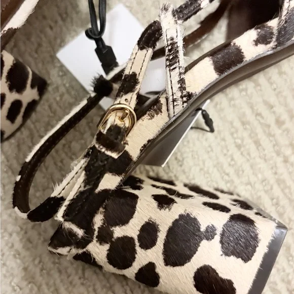 Zara Black and Cream Animal Print Flats - Picture 3 of 5